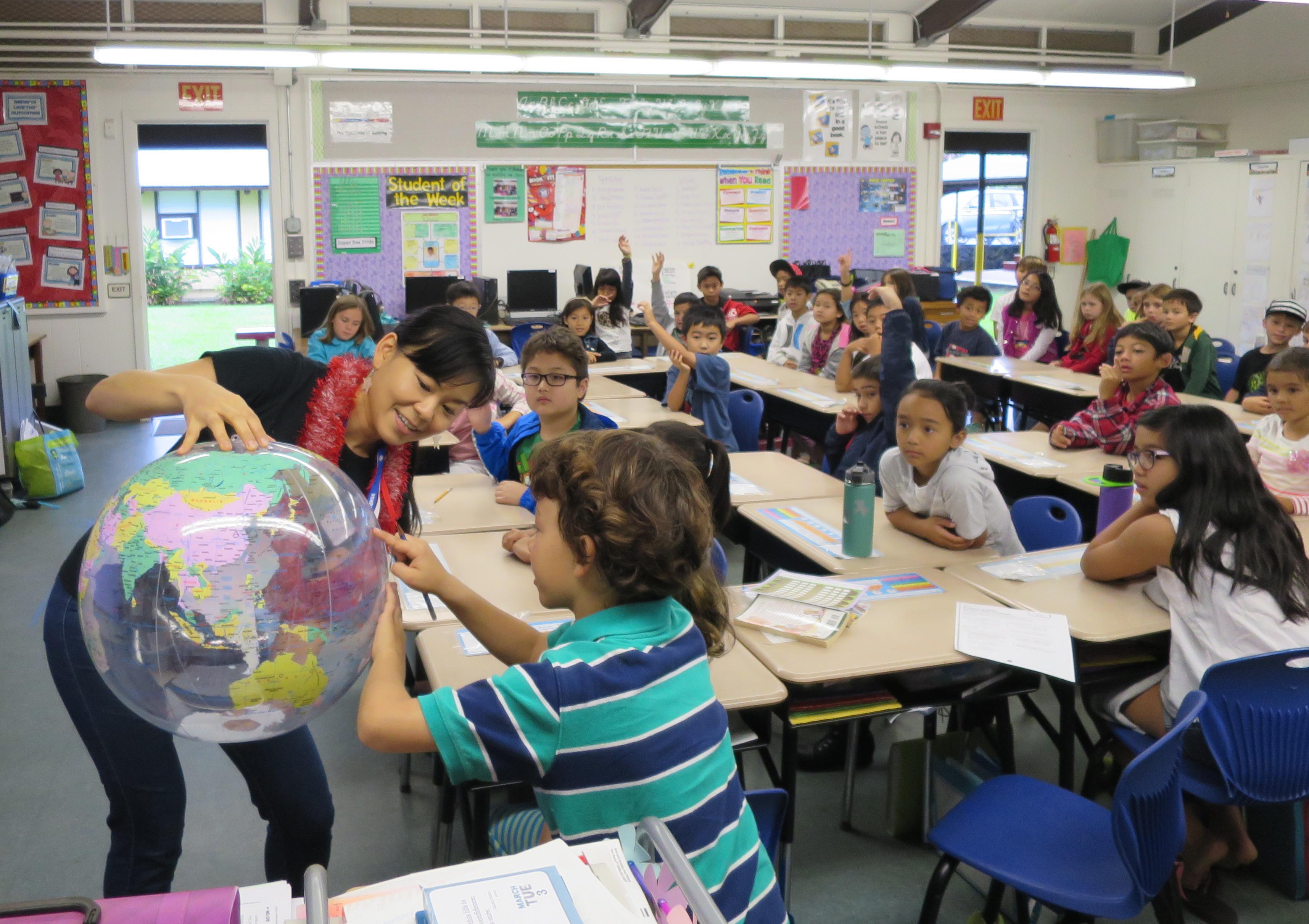 Subaru Telescope staff visits local classrooms during Journey through the Universe week Figure3