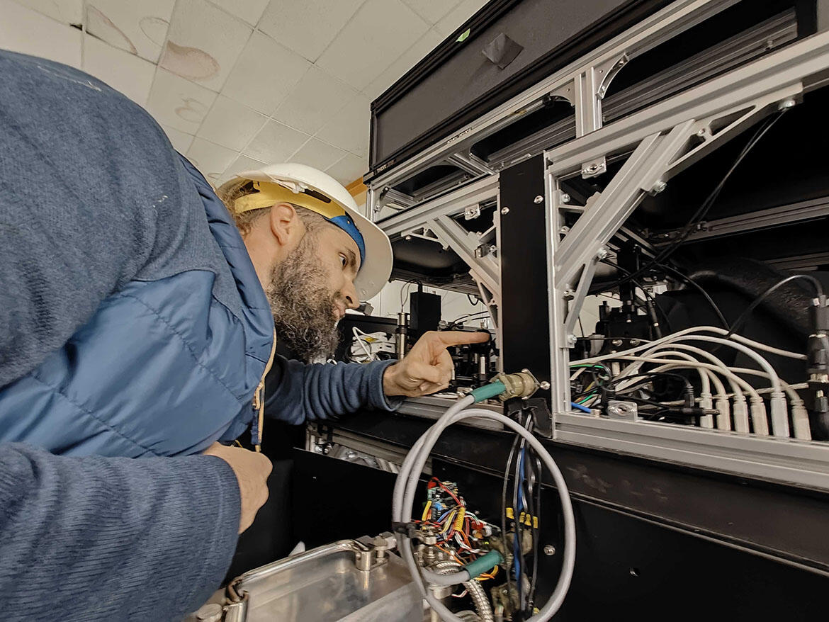 すばる望遠鏡の新装置が、これまでにない高精細な宇宙像を実現 図